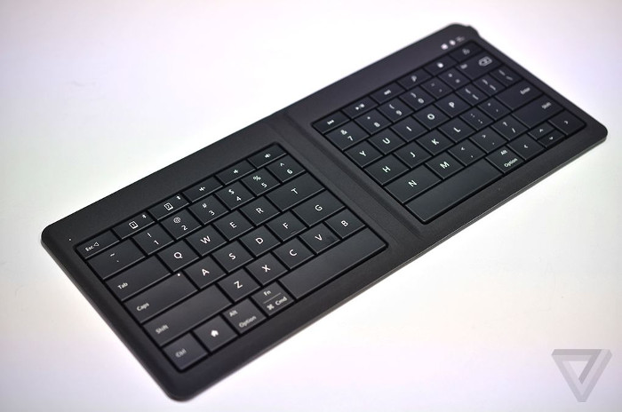 microsoft-foldable-keyboard-1